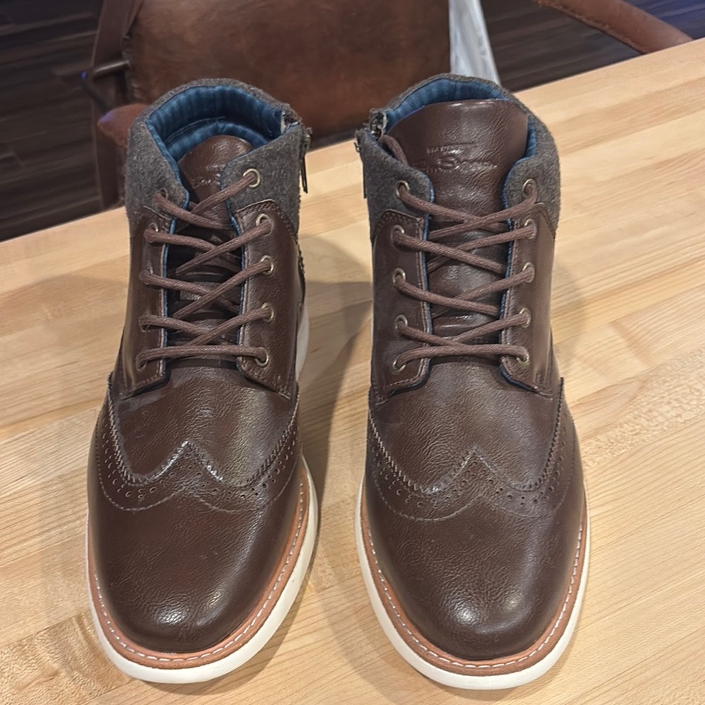 Ben Sherman Brown Chukka Boots with Brogue Detailing